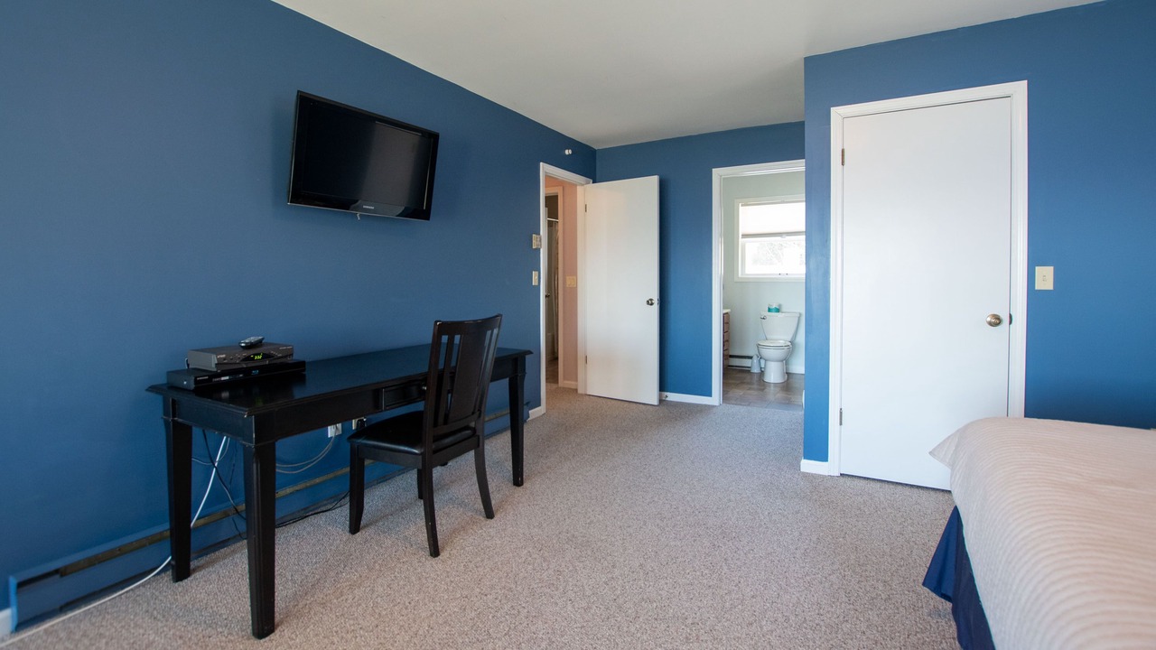 Photo of Bedroom in Seneca Falls