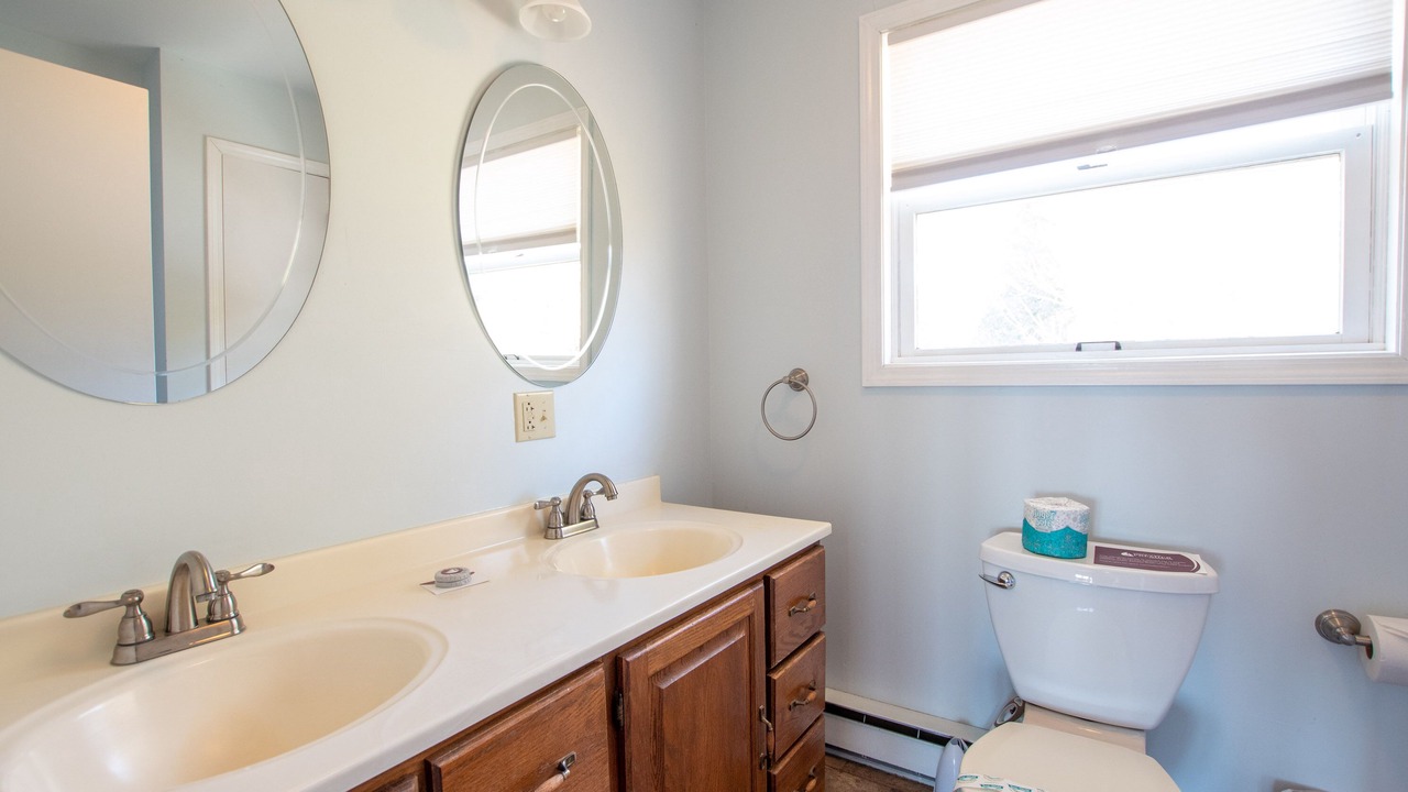 Photo of Bathroom in Seneca Falls