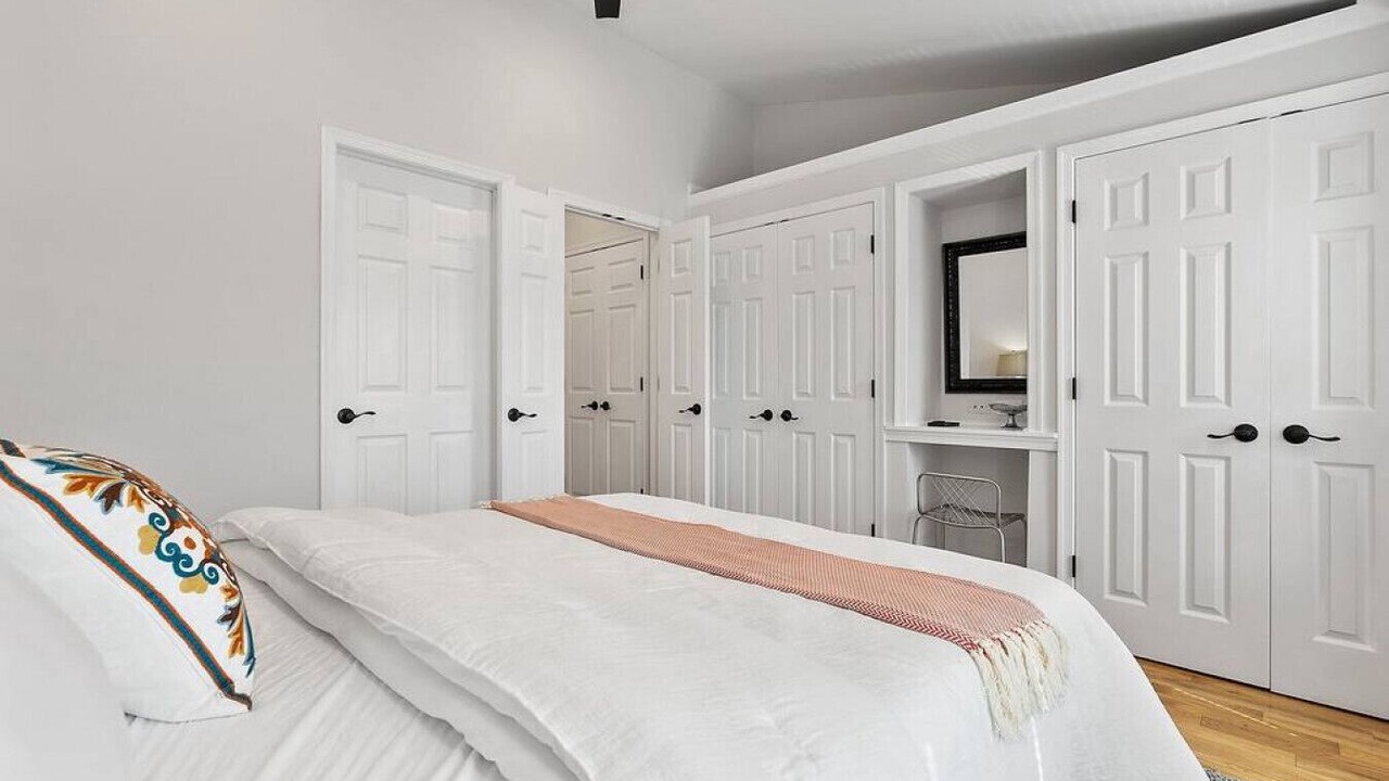 Photo of Bedroom in Southwest Center City