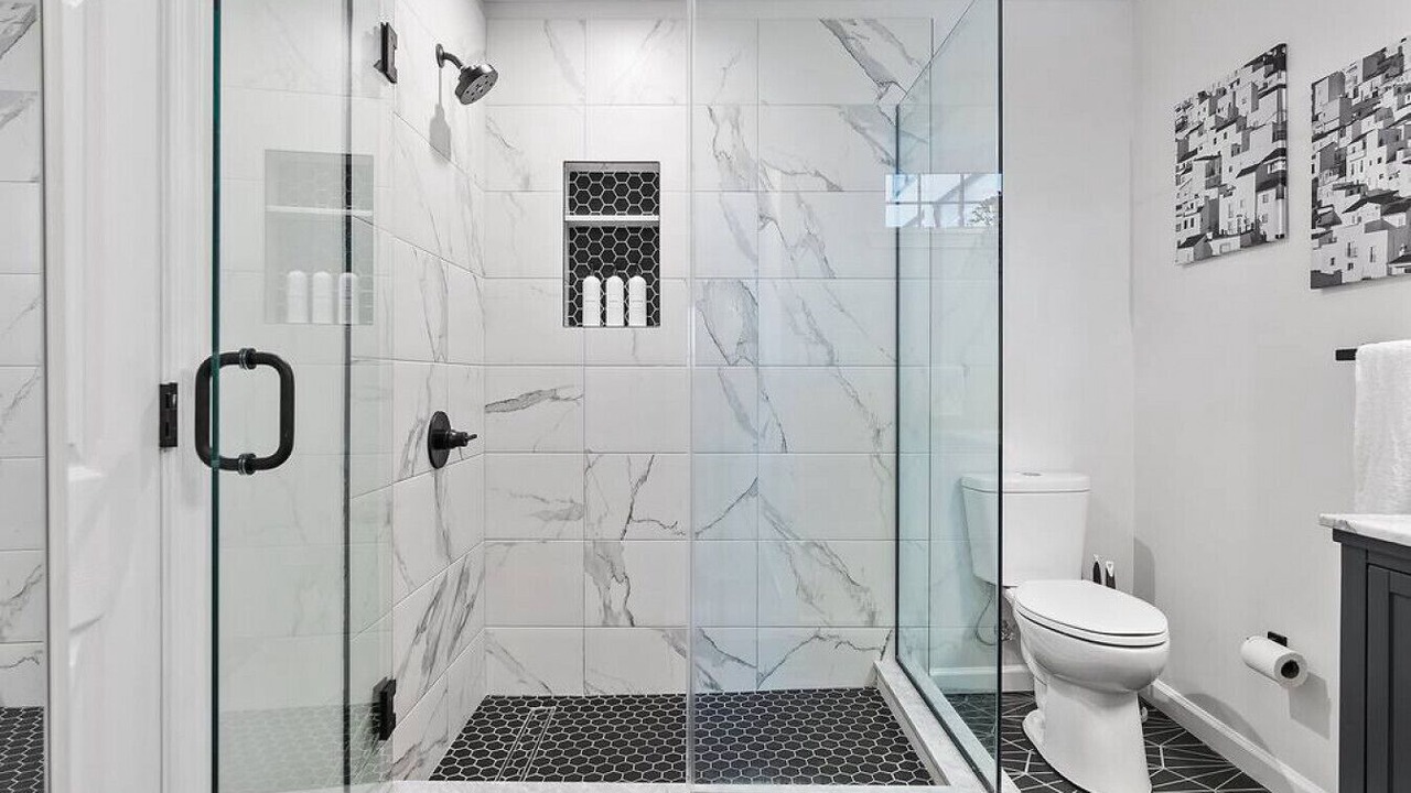 Photo of Bathroom in Southwest Center City