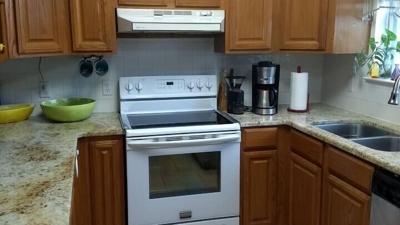 Photo of Kitchen in Tow