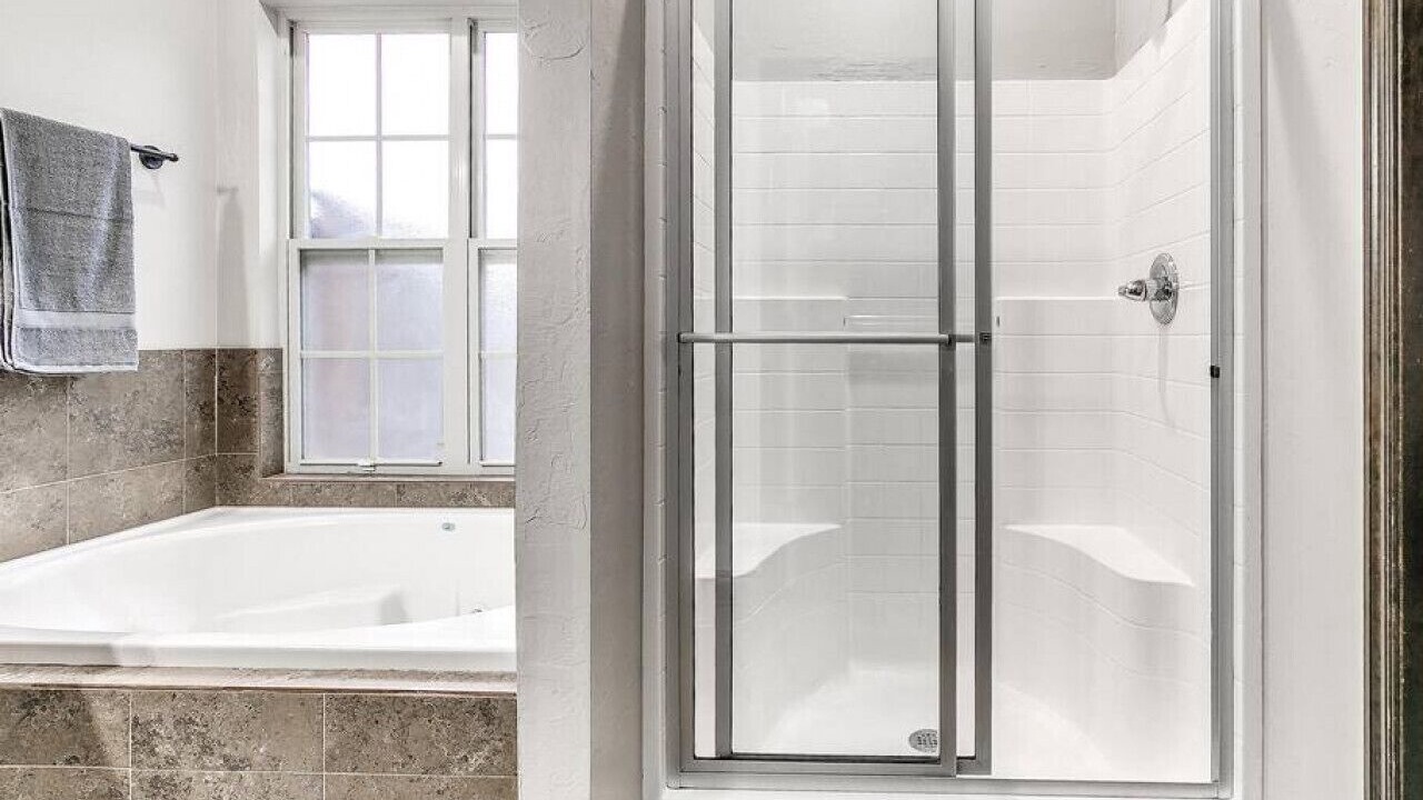 Photo of Bathroom in Central Oklahoma City