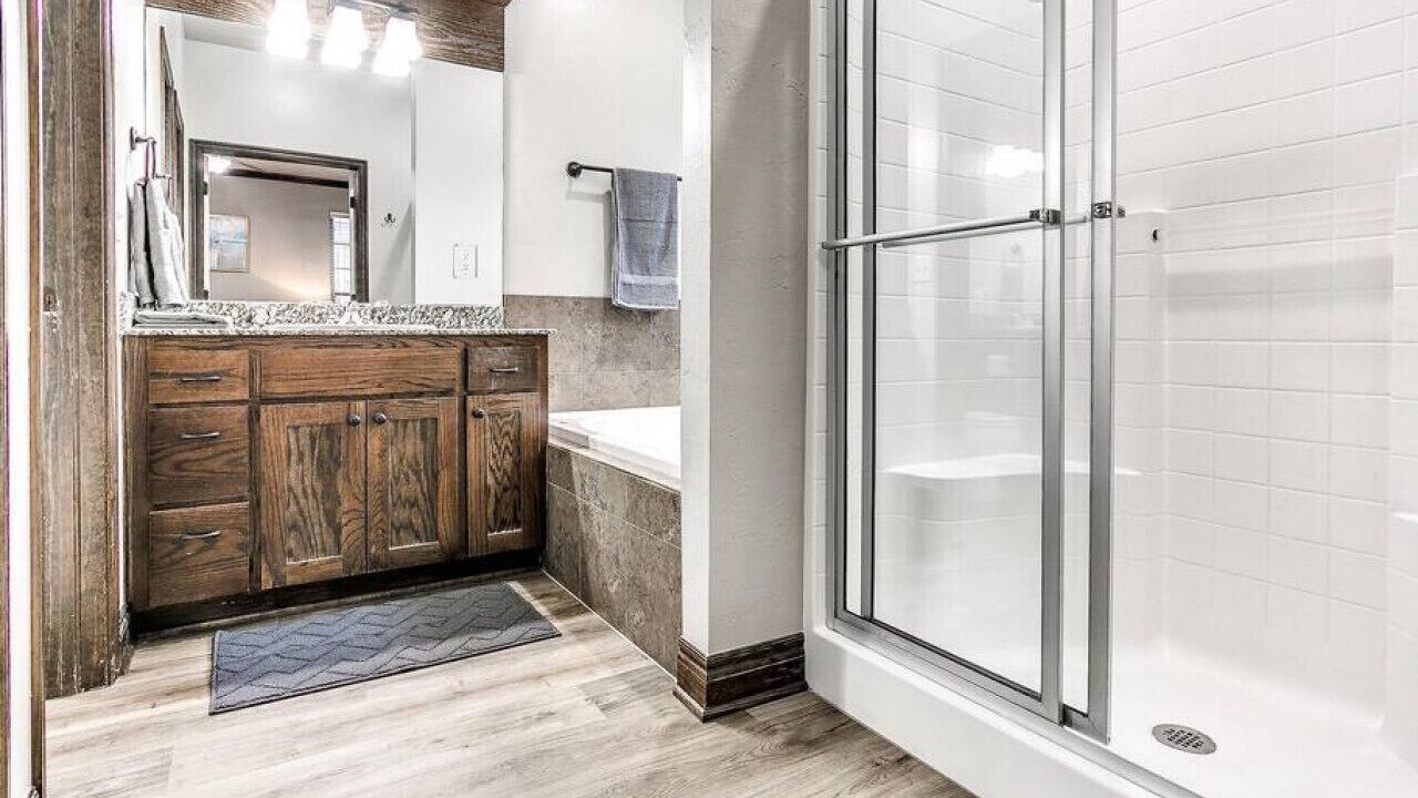 Photo of Bathroom in Central Oklahoma City
