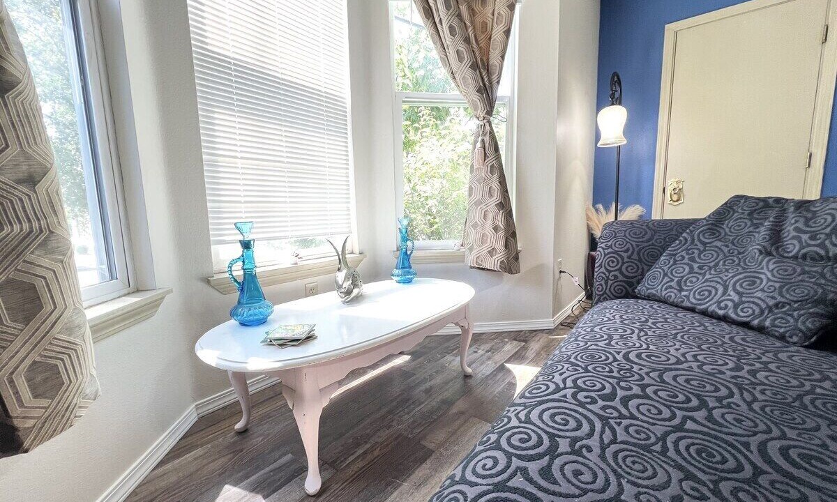 Photo of Livingroom in Northeast Neighbors