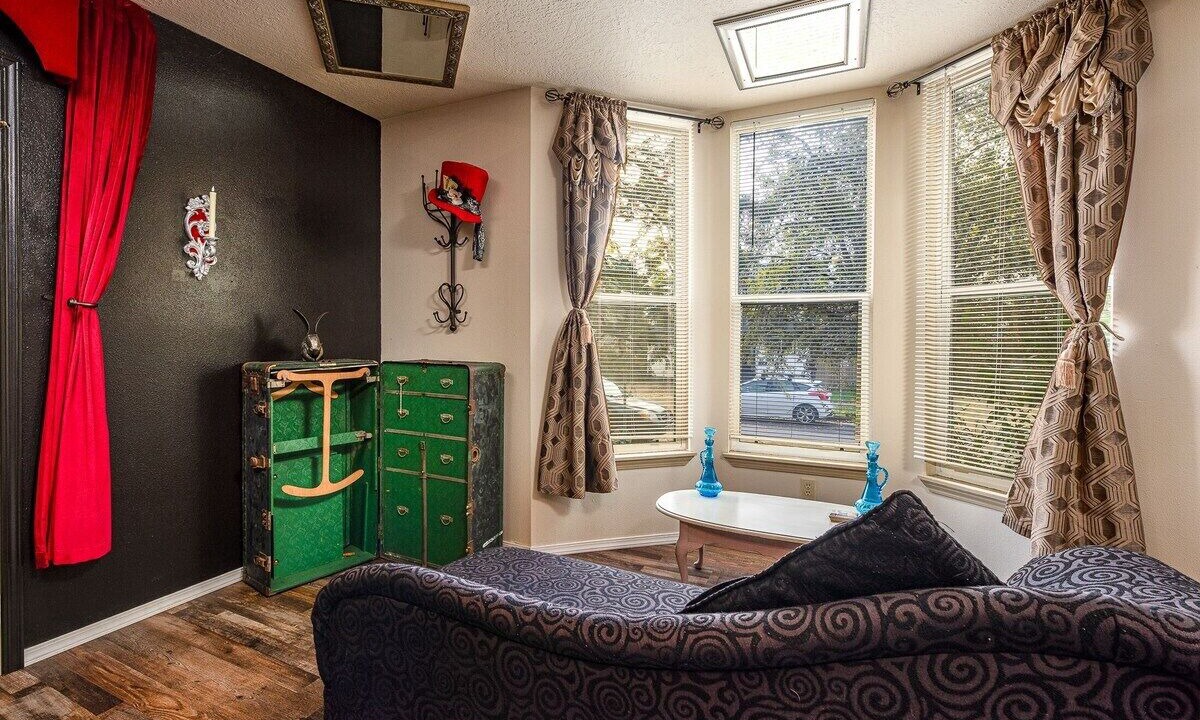 Photo of Others in Northeast Neighbors