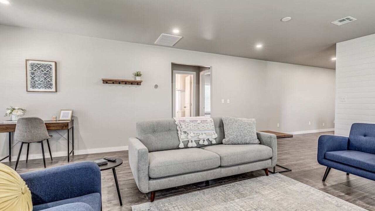 Photo of Livingroom in Central Oklahoma City