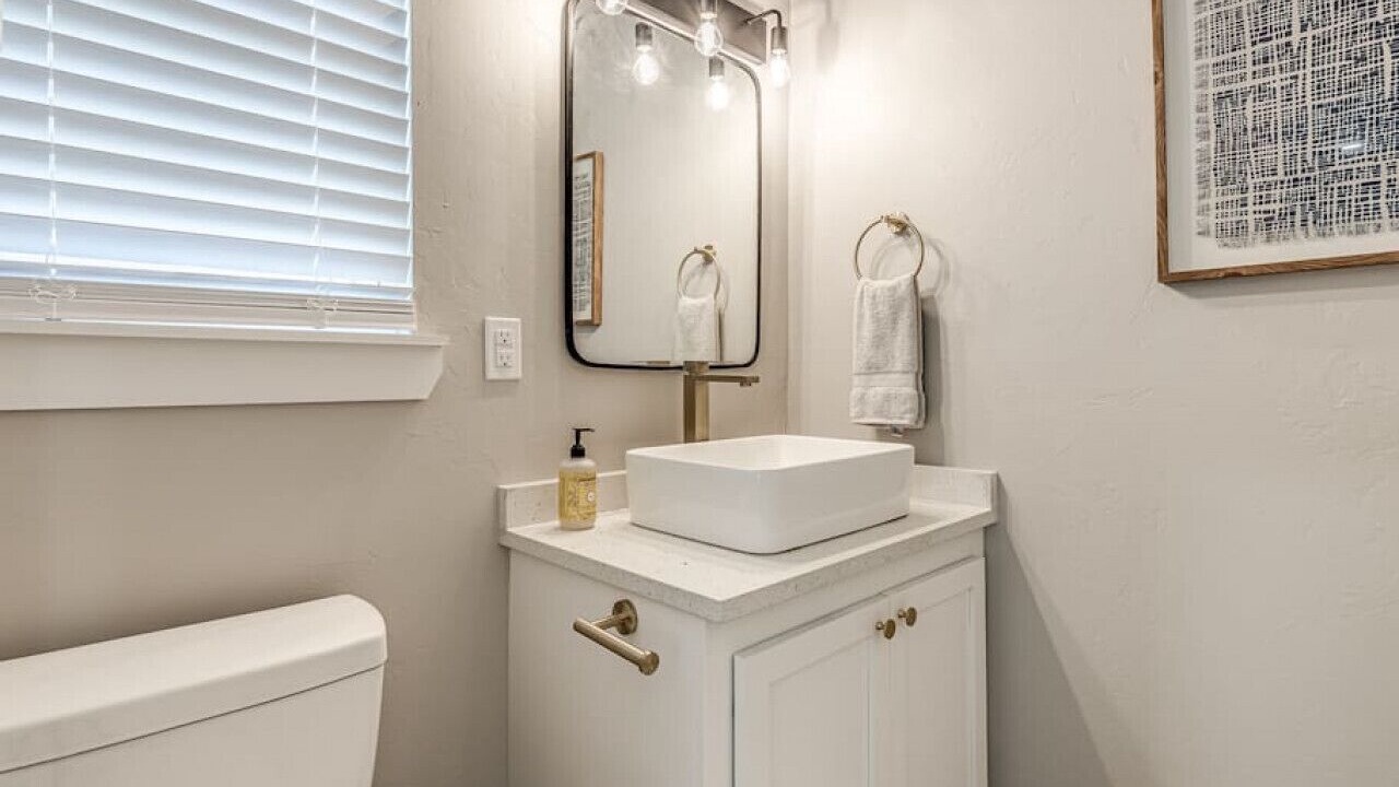Photo of Bathroom in Central Oklahoma City