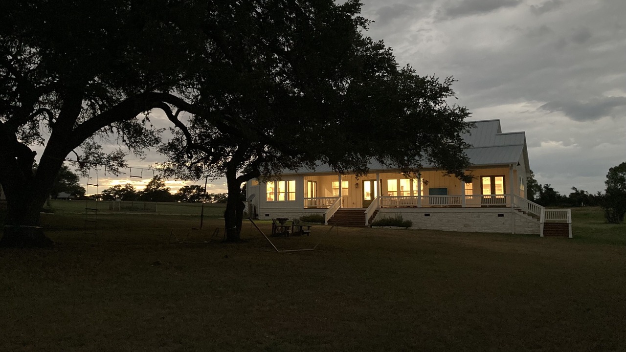 Photo of Outdoor in Round Top