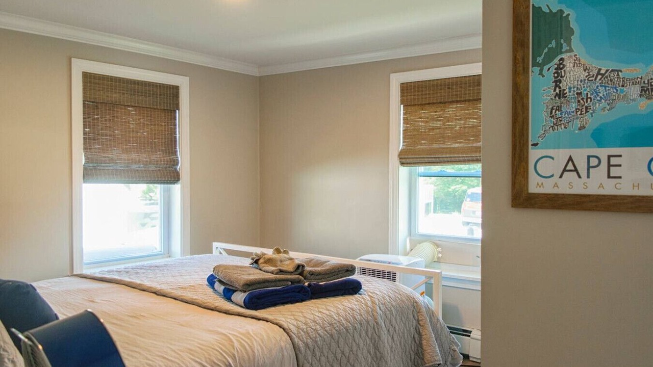 Photo of Others in Hyannis