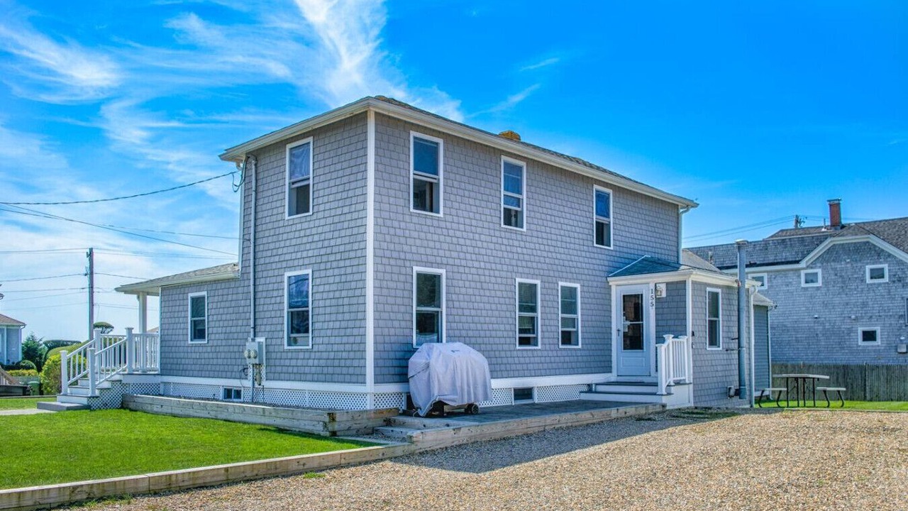 Photo of Others in Hyannis