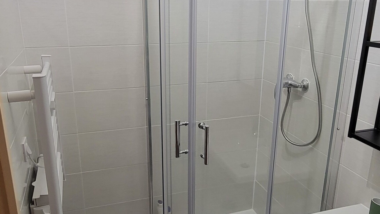 Photo of Bathroom in Font-Romeu-Odeillo-Via