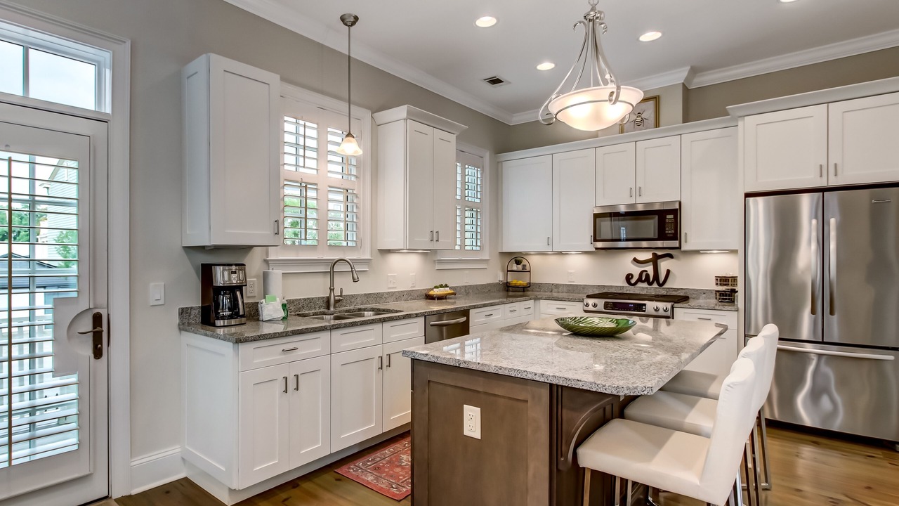Photo of Kitchen in Historic District - North