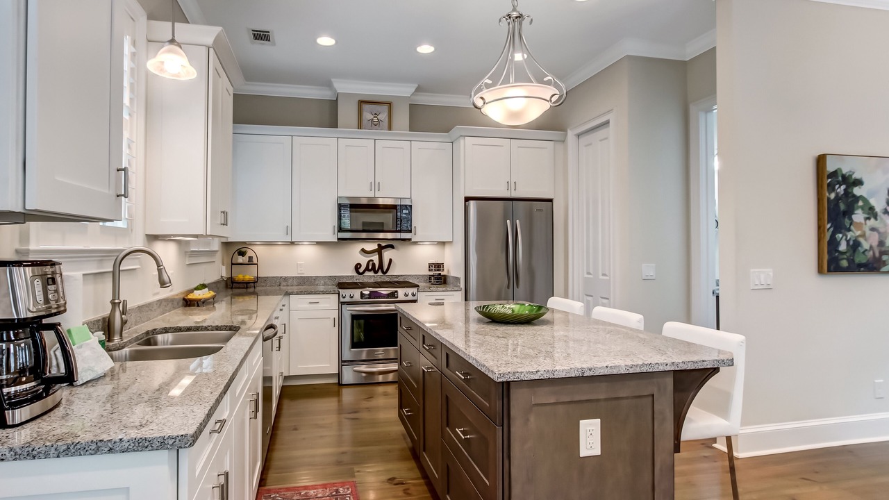 Photo of Kitchen in Historic District - North