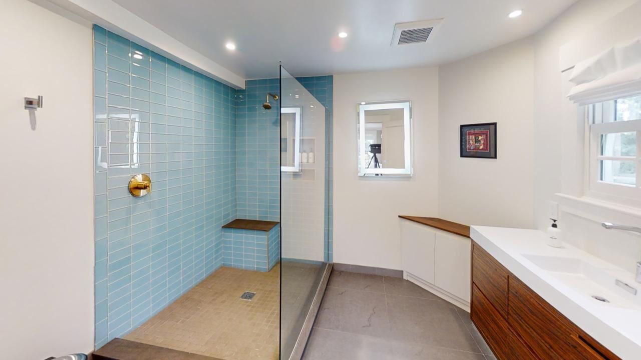 Photo of Others in East Dennis