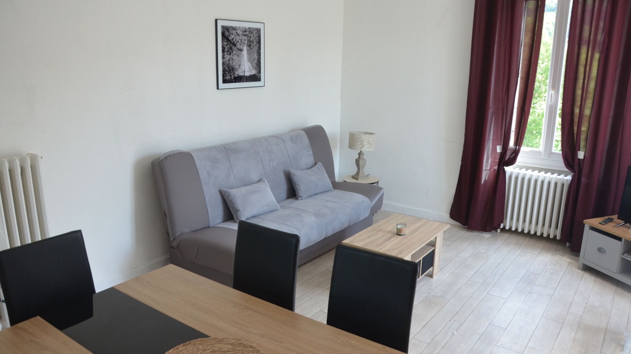 Photo of Livingroom in Chambon-sur-Voueize