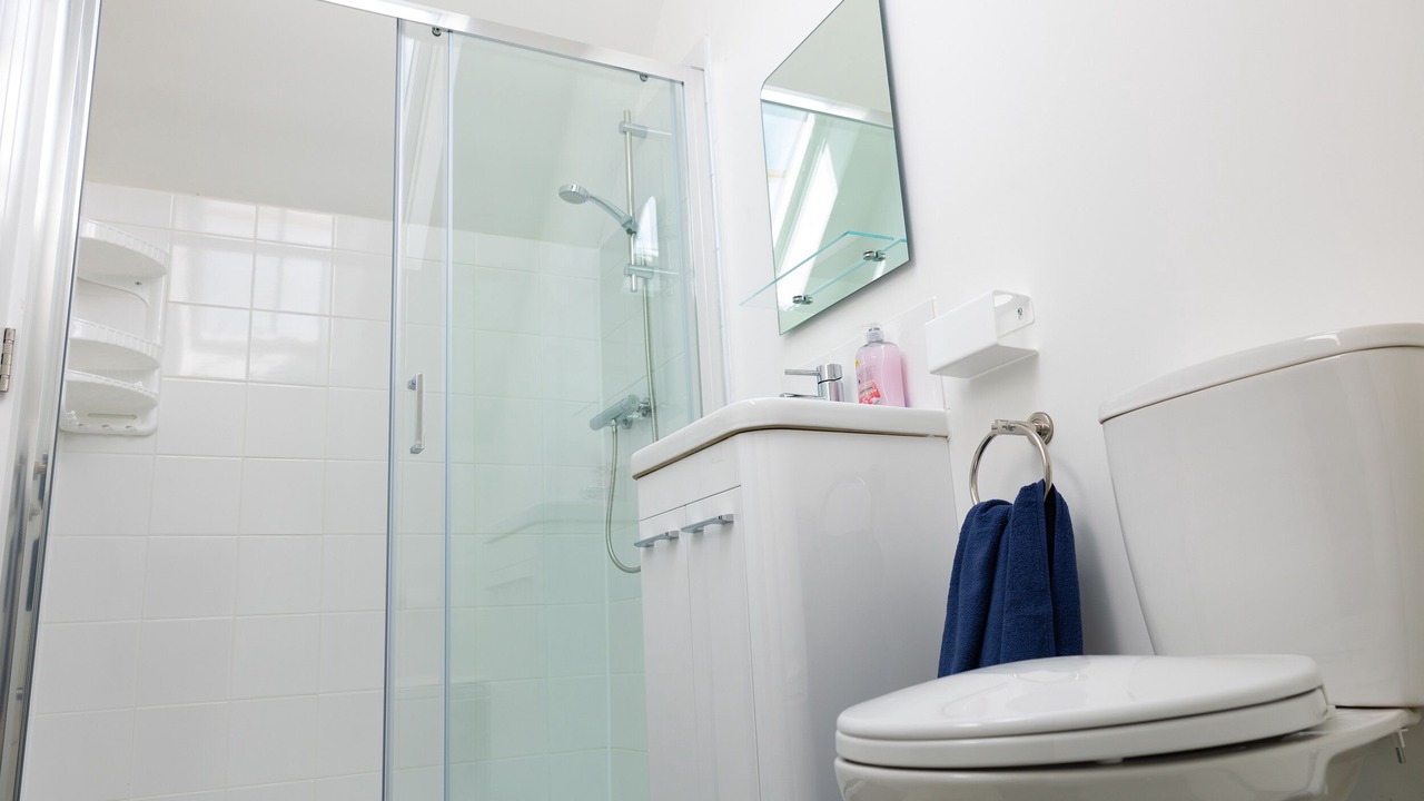 Photo of Bathroom in South Leigh