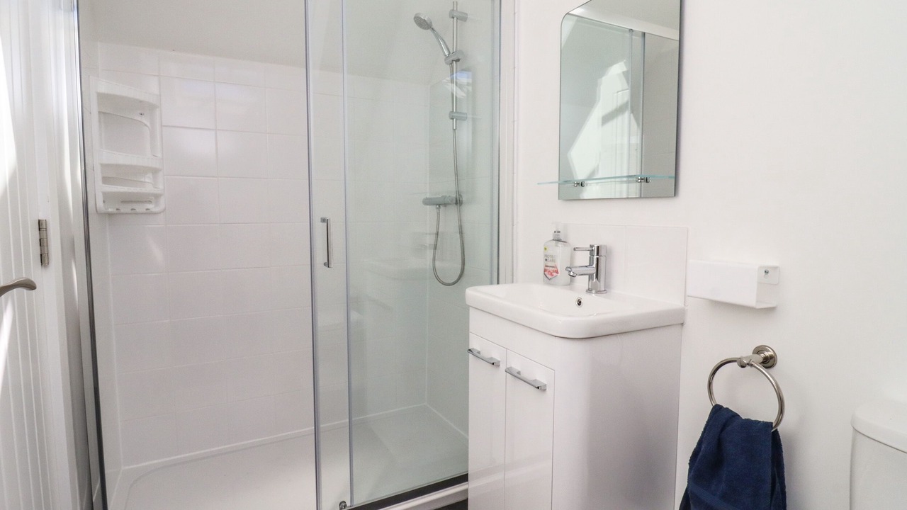 Photo of Bathroom in South Leigh