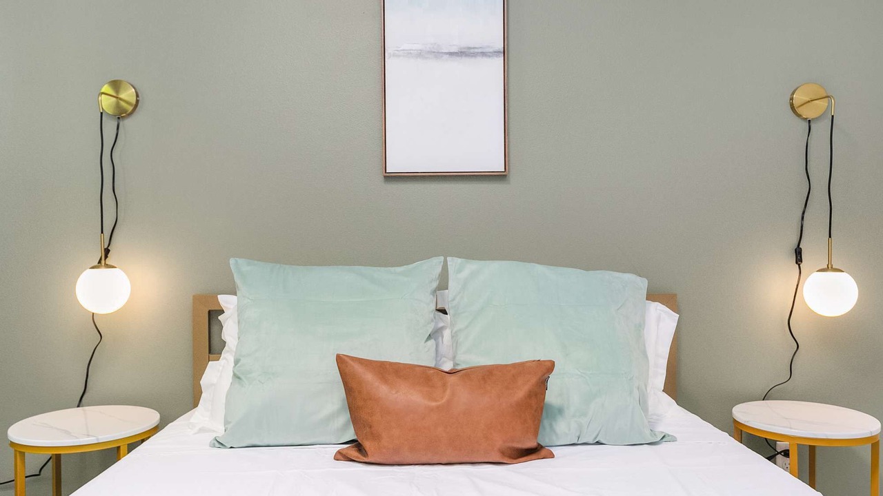 Photo of Bedroom in Minor