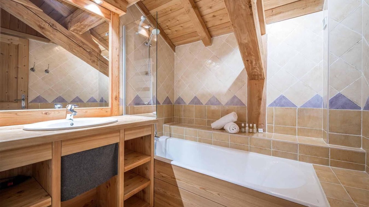 Photo of Bathroom in Cognet