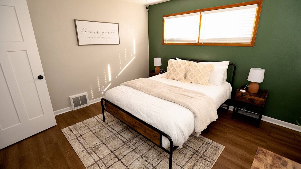 Photo of Bedroom in Jefferson City