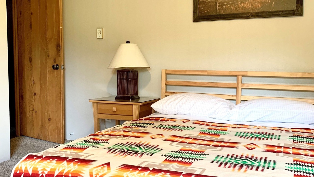 Photo of Others in Curtis