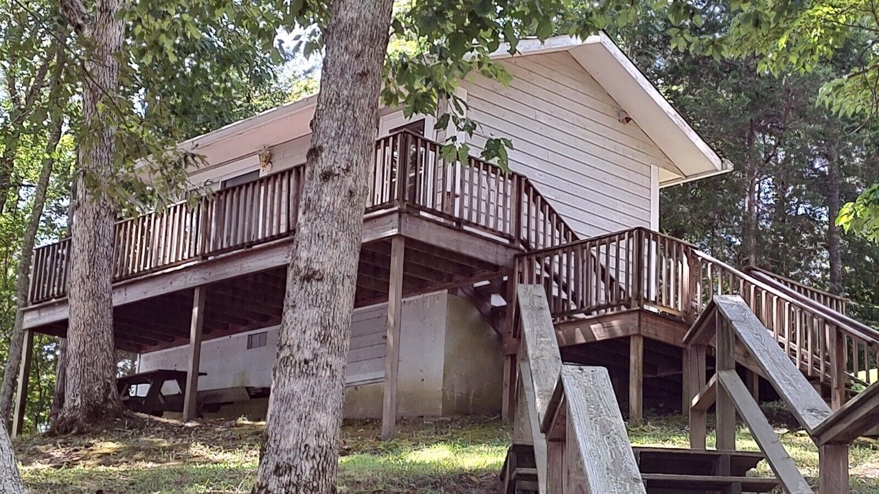 Photo of Outdoor in Leasburg
