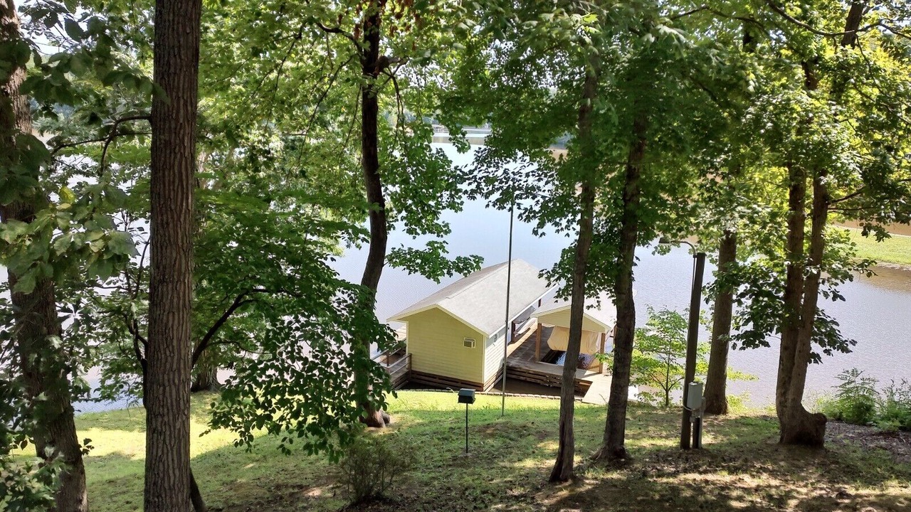 Photo of Outdoor in Leasburg