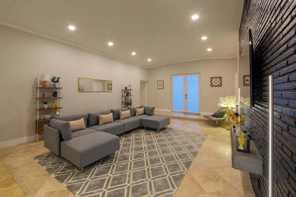 Photo of Bedroom in North Miami Beach