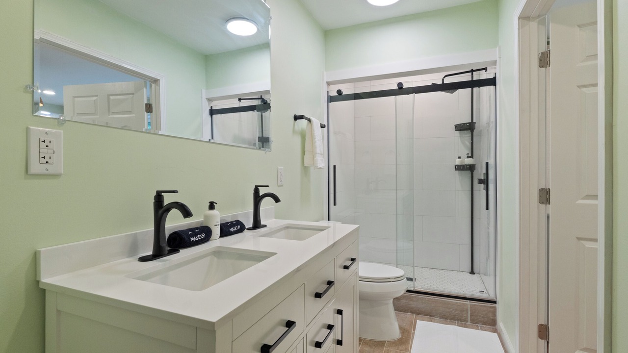 Photo of Bathroom in Faber