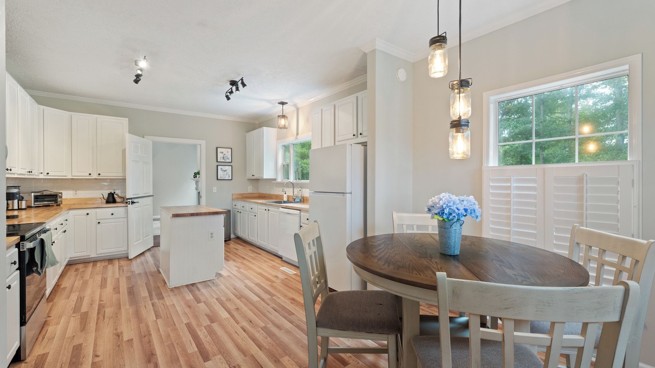 Photo of Kitchen in Faber