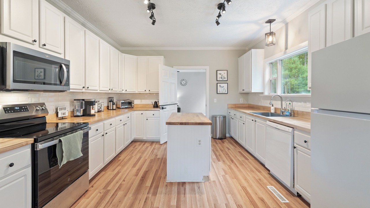 Photo of Kitchen in Faber