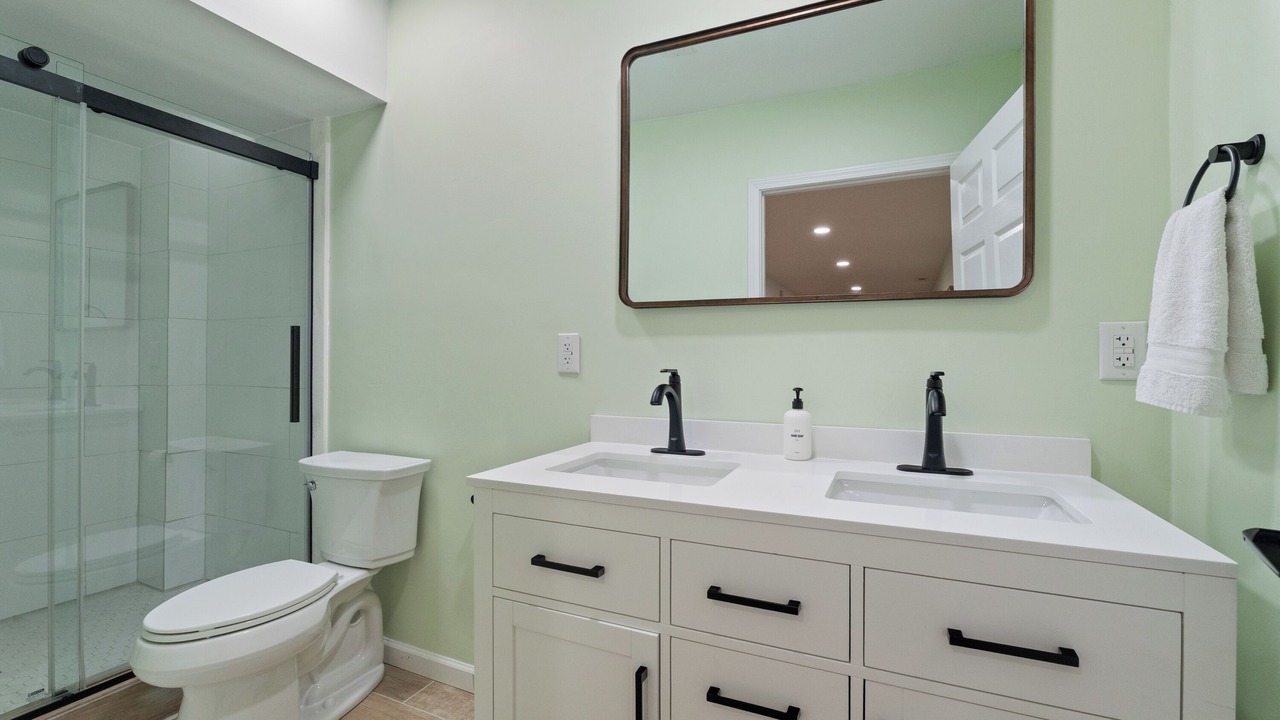 Photo of Bathroom in Faber