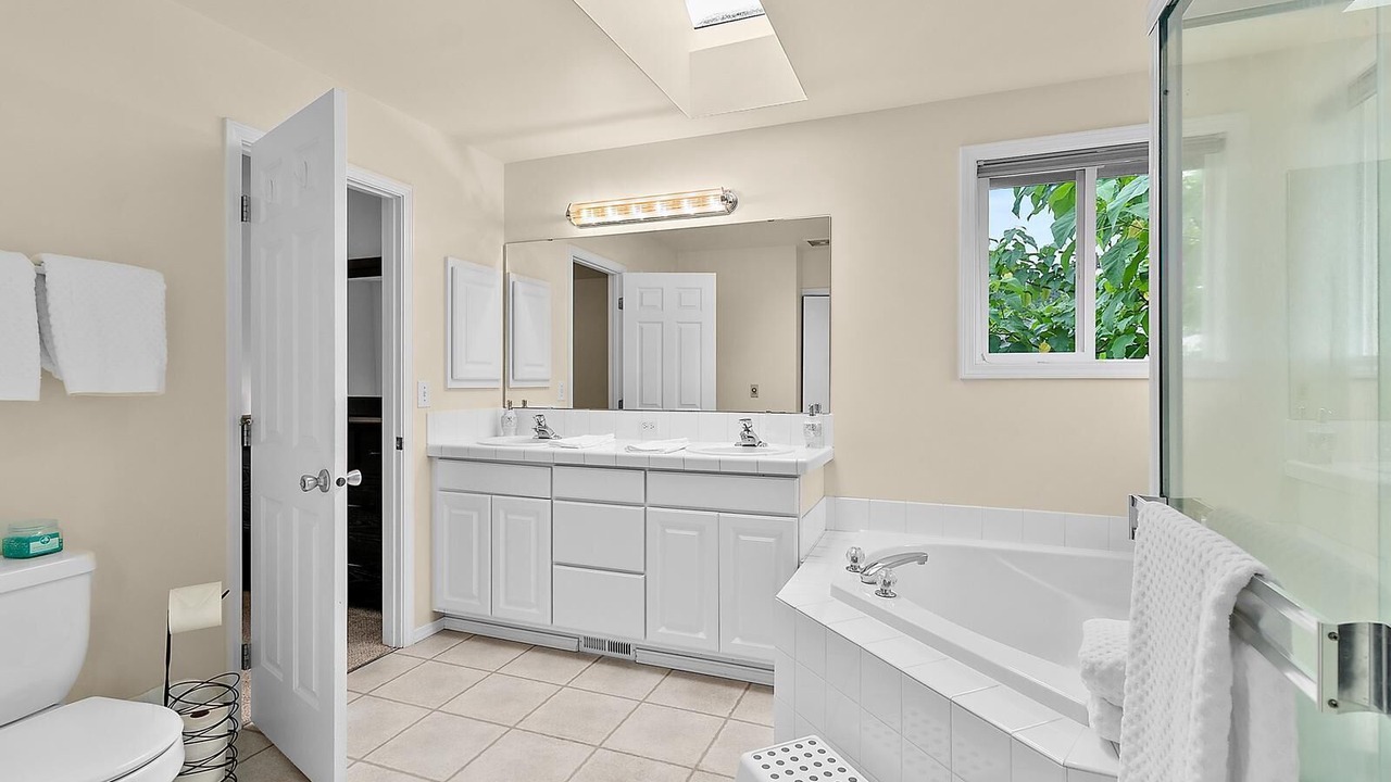 Photo of Bathroom in Black Diamond