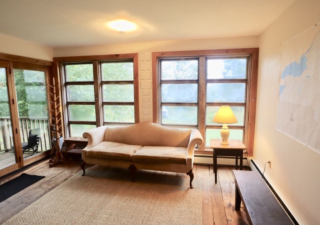 Photo of Livingroom in Sidney Center