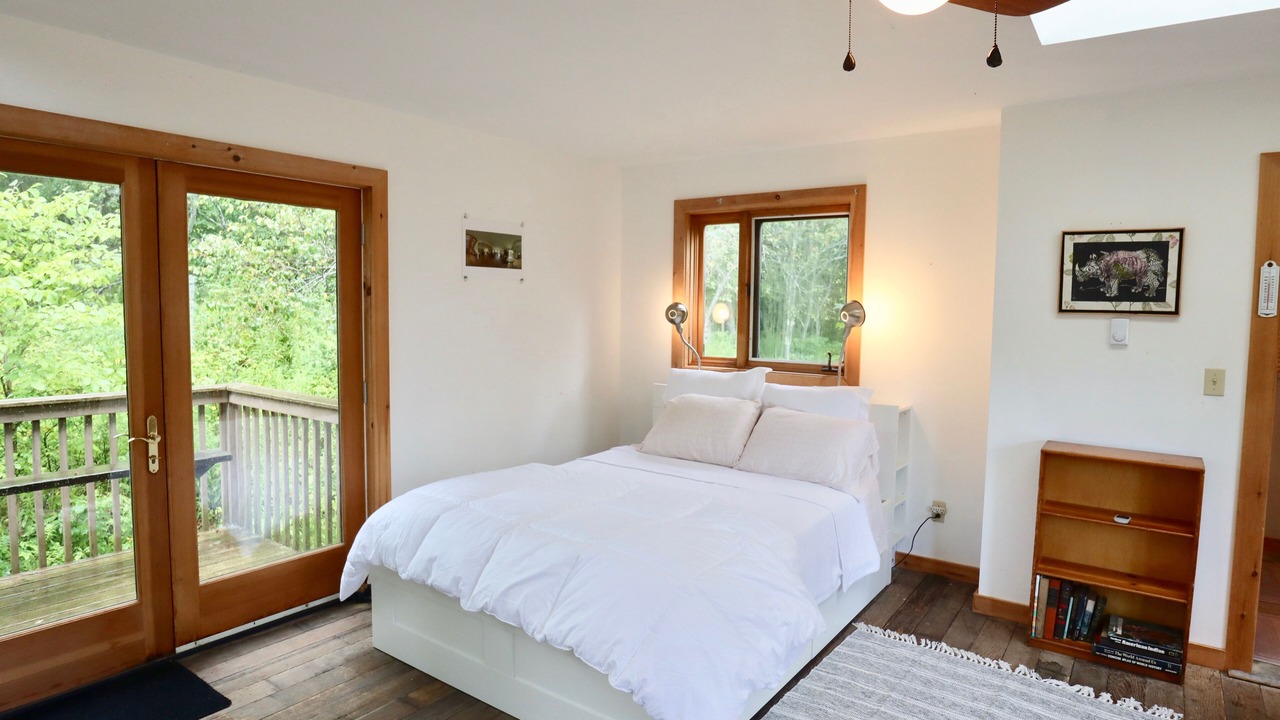 Photo of Bedroom in Sidney Center