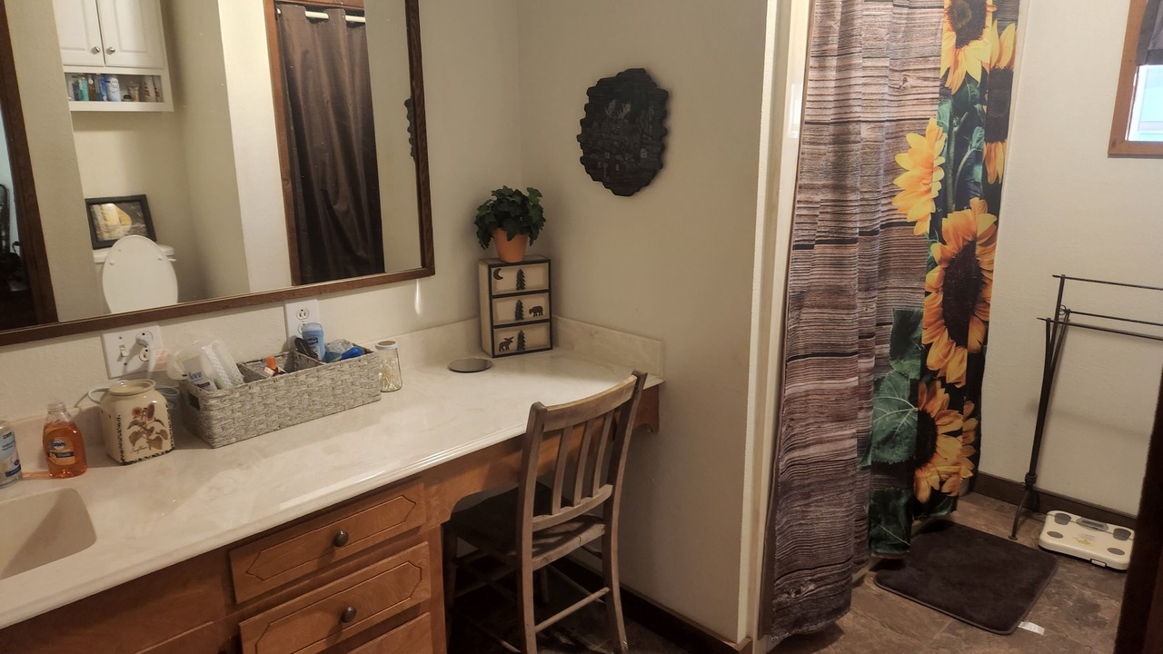 Photo of Bathroom in Broaddus