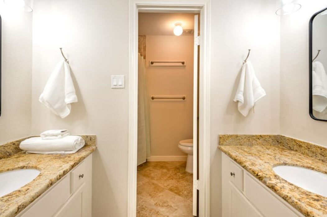 Photo of Bathroom in Willis