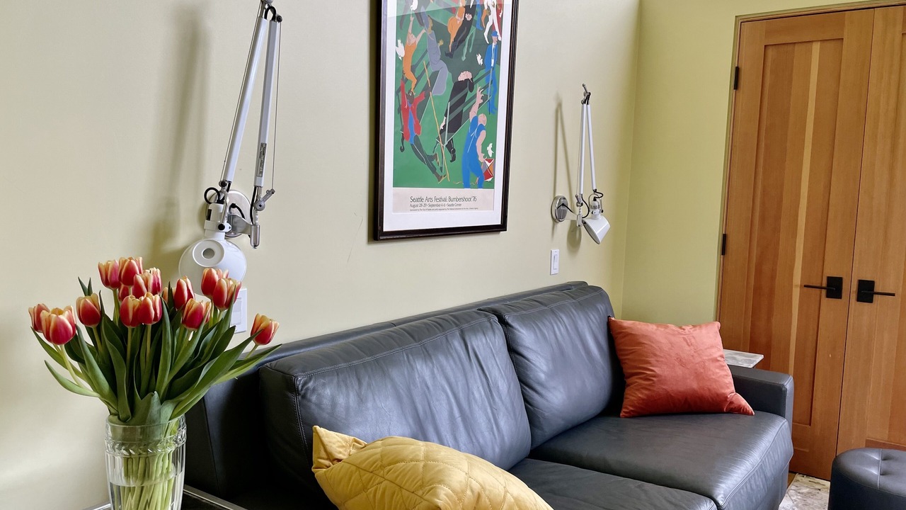 Photo of Livingroom in Del Rey