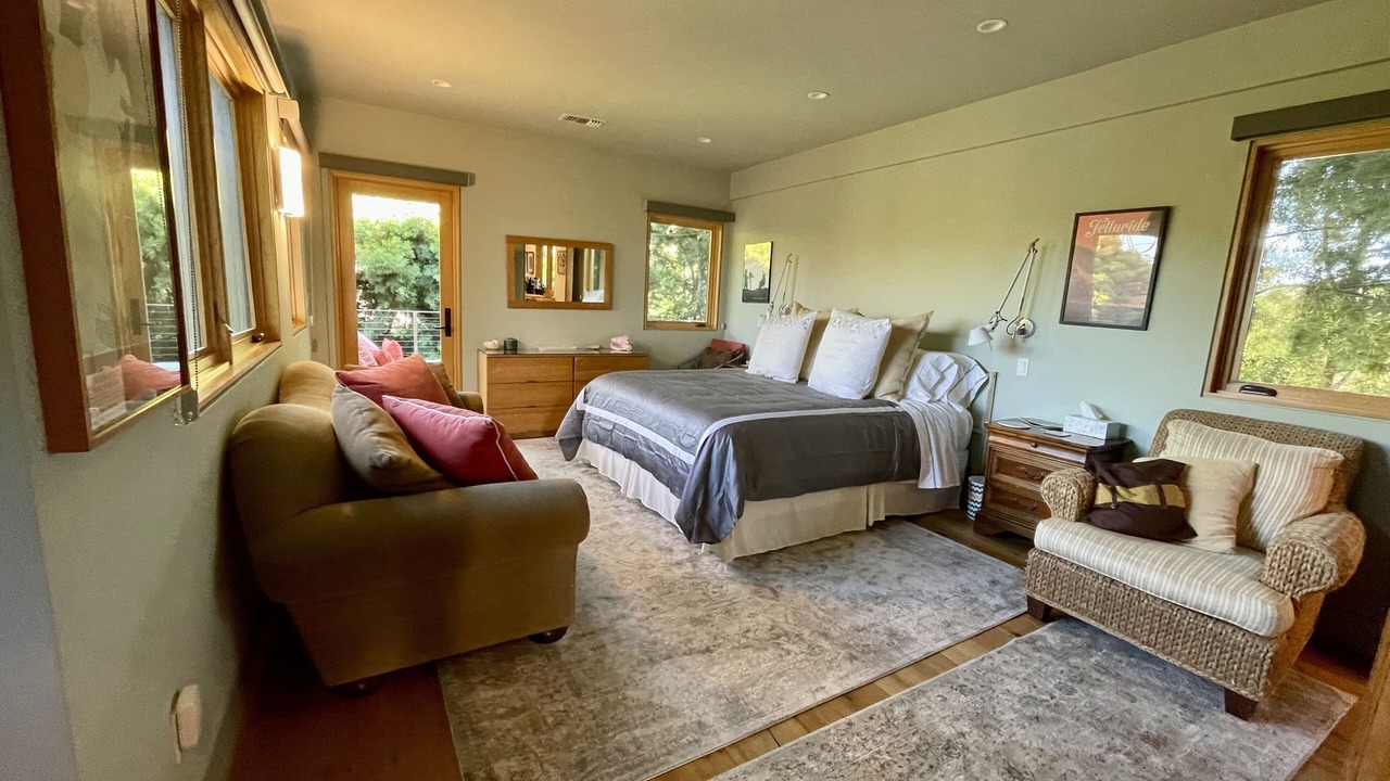 Photo of Bedroom in Del Rey
