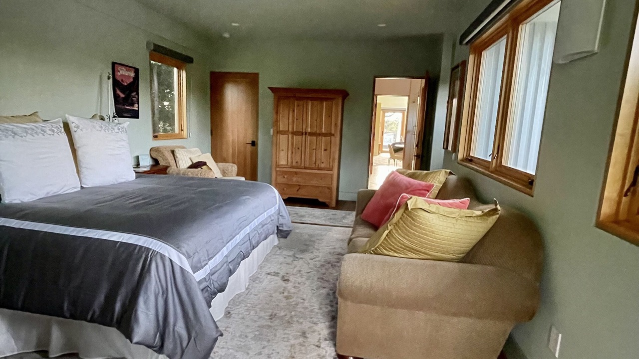 Photo of Bedroom in Del Rey