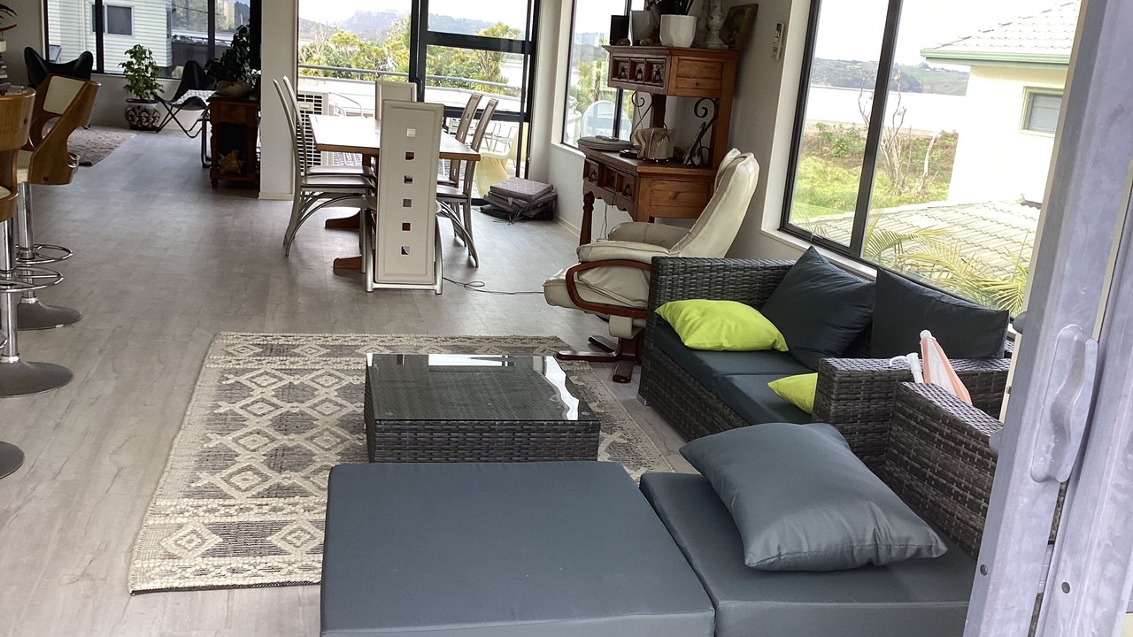 Photo of Livingroom in Ohope