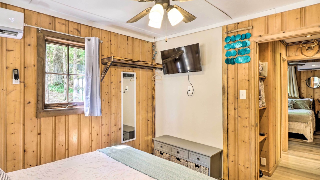 Photo of Bedroom in Elizabeth