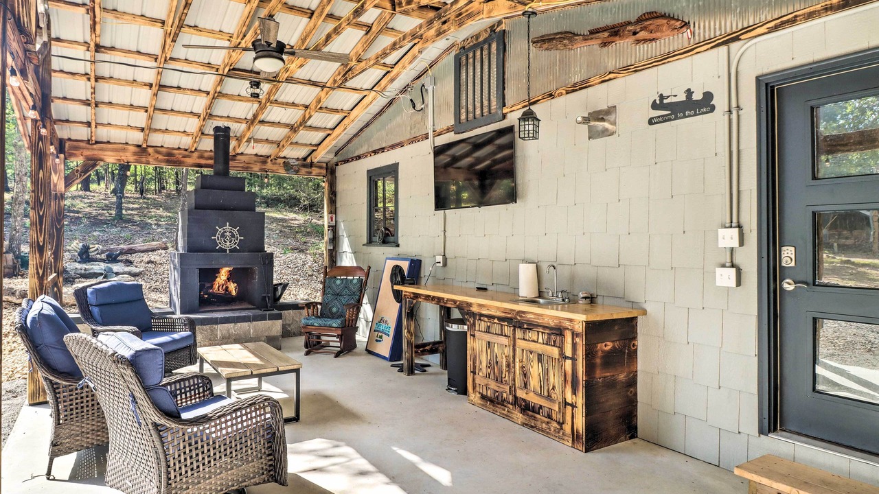 Photo of Others in Elizabeth