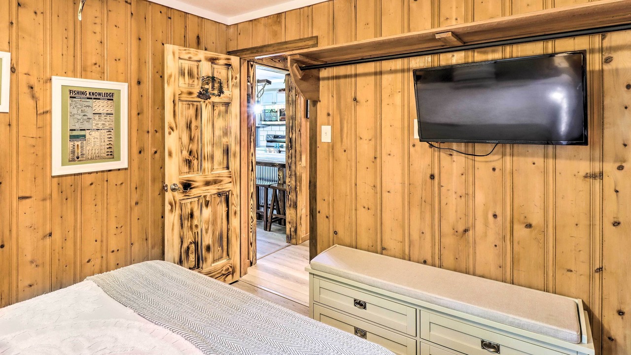 Photo of Bedroom in Elizabeth