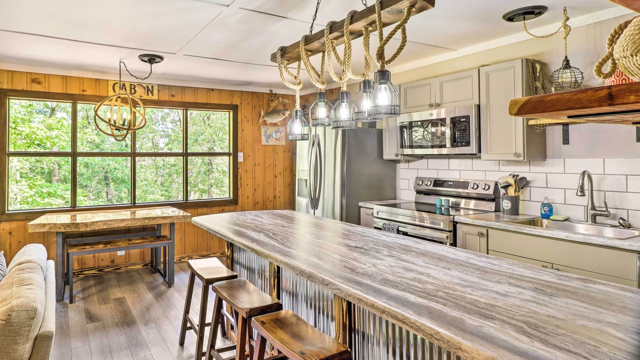 Photo of Kitchen in Elizabeth