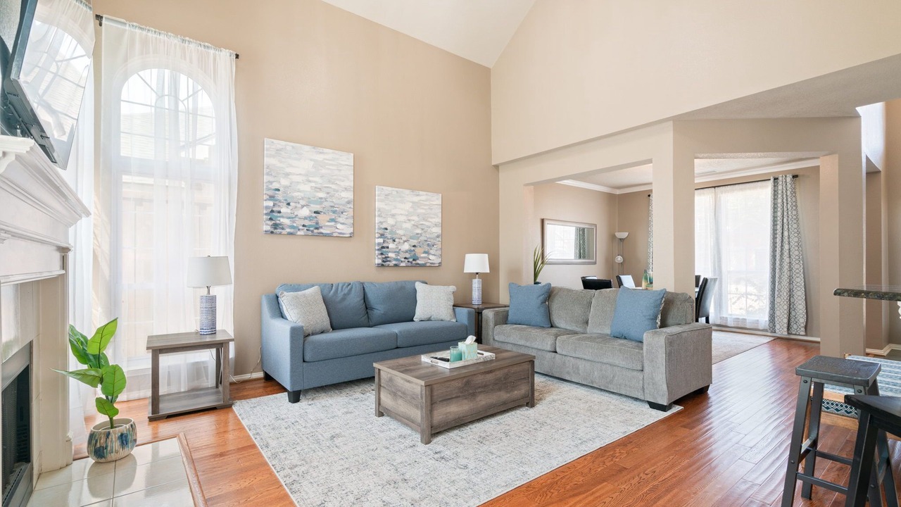 Photo of Livingroom in Flower Mound