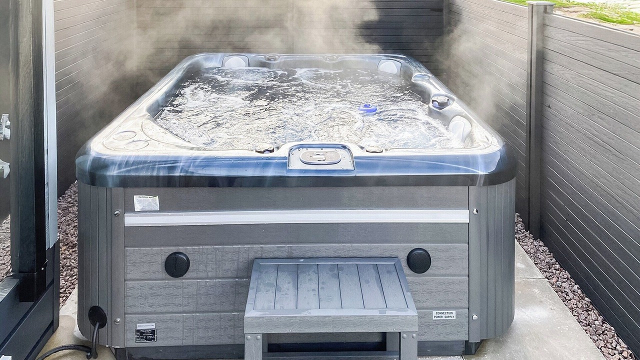 Photo of Others in Laurencekirk