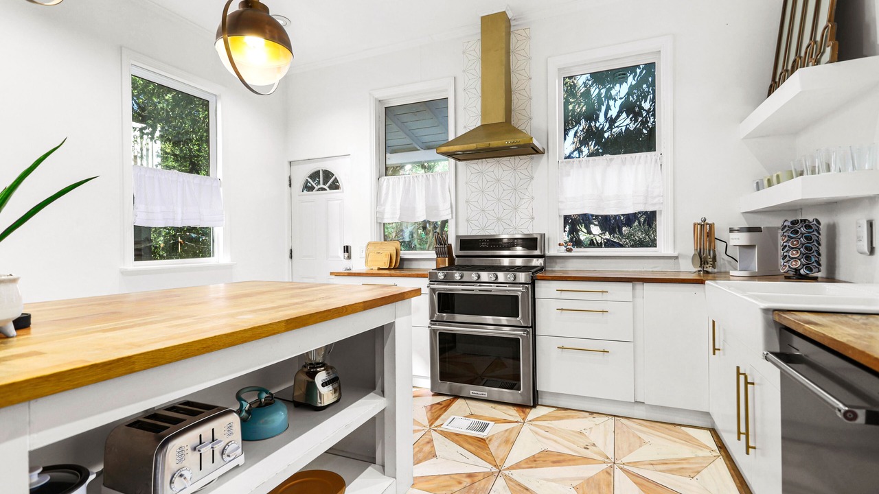 Photo of Kitchen in Midtown