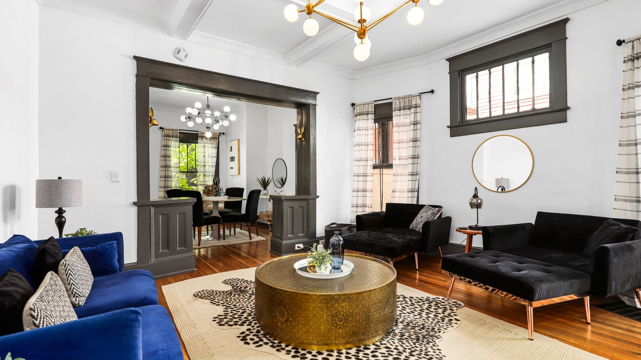 Photo of Livingroom in Midtown