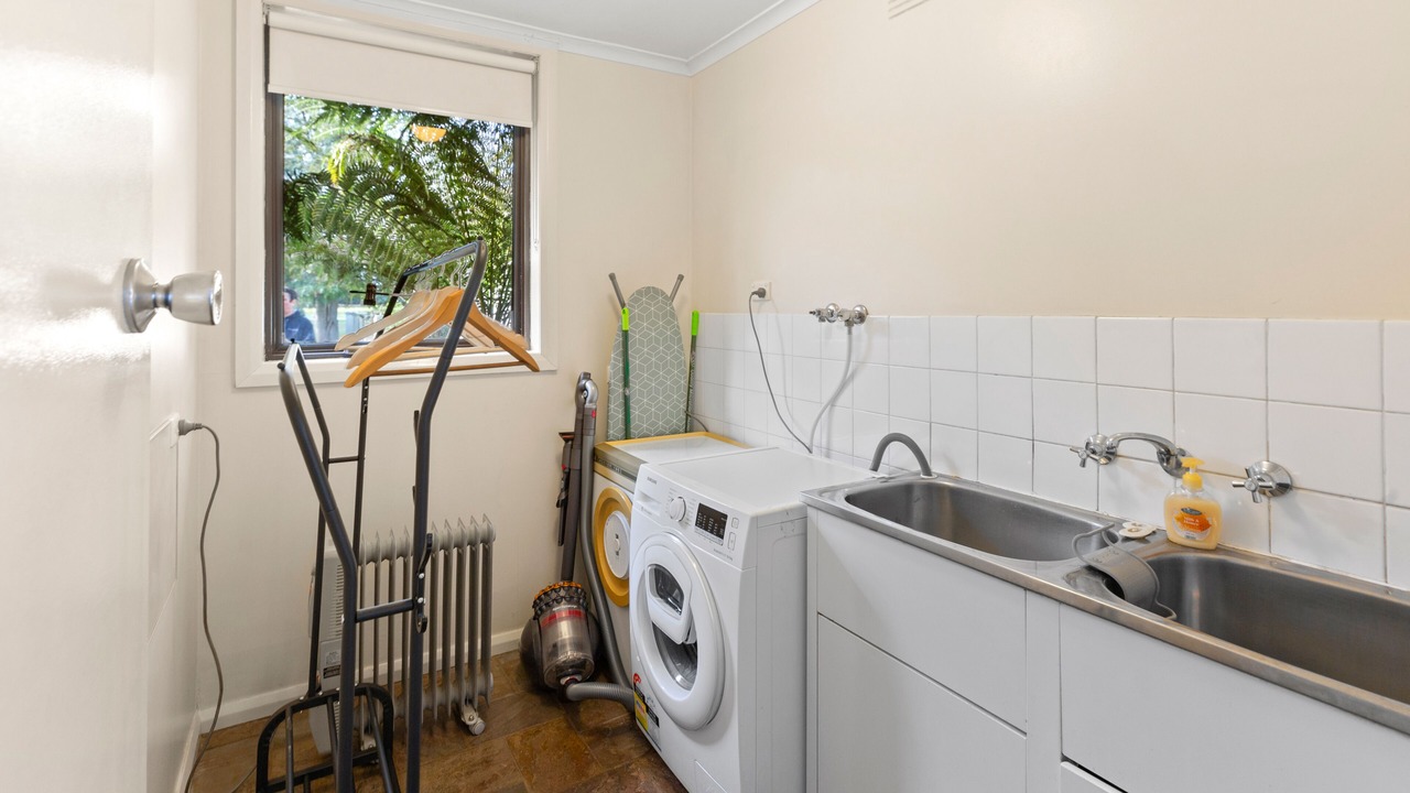 Photo of Others in Mansfield